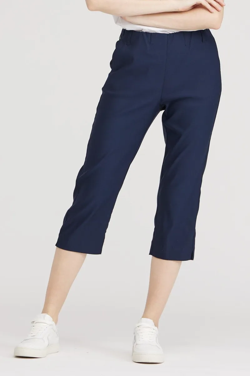 LAURIE LAURIE Damen vegan Hose Taylor Regular Capri Ml Navy, Extra dunkelblau, – Produktbild 2 von 2