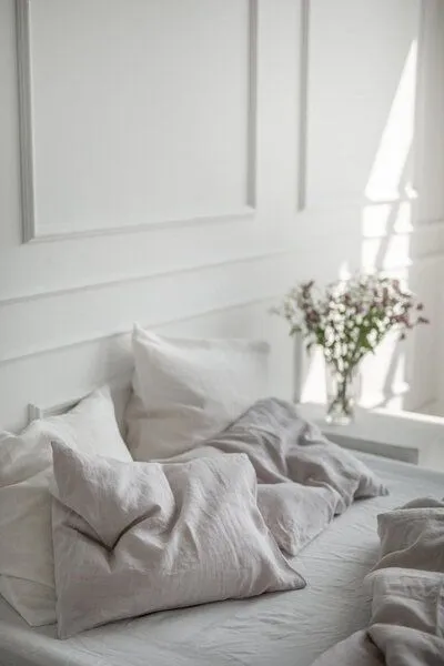AmourLinen AmourLinen Kopfkissenbezug aus Leinen, Cream (grau), – Produktbild 1 von 3