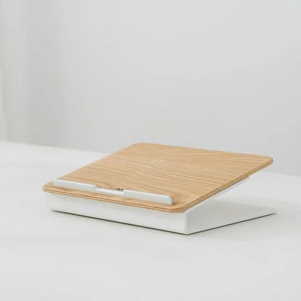 Woodcessories Woodcessories Premium Laptop Ständer aus Holz für 10-16 Zoll, Eiche, – Produktbild 2 von 4