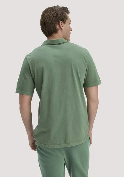 hessnatur hessnatur Polo Regular aus reiner Bio-Baumwolle, Efeugrün, – Produktbild 2 von 4
