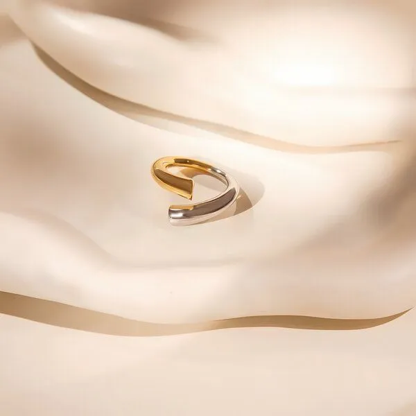 ELEKTROPULLI ELEKTROPULLI Größenverstellbarer Silber SPIRAL Ring, Gold, – Produktbild 2 von 2