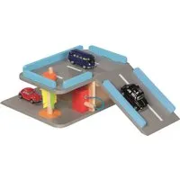 Goki goki Kinder Parkhaus City mit Tankstelle und Waschanlage aus Holz Maße 22 x 33 x 11,5 cm, Mehrfarbig, – Produktbild 1 von 1