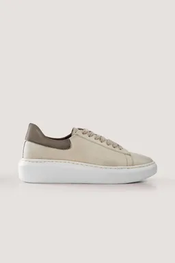 AGAZI AGAZI Damen vegan Sneaker Emma Cappucino – Produktbild 1 von 1