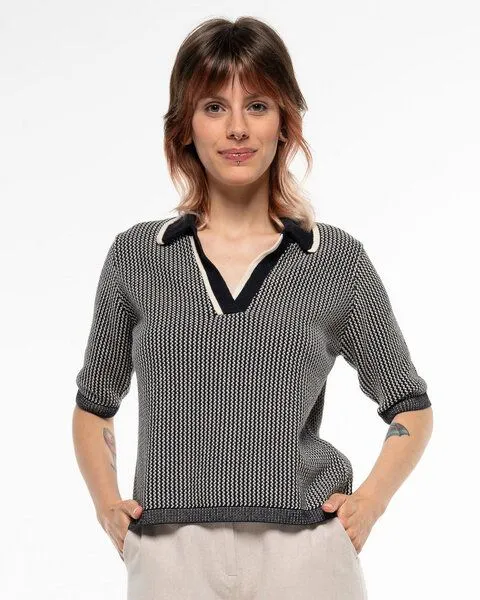 Alma & Lovis Alma & Lovis Edles Strick-Poloshirt aus Organic Cotton | Knit Polo, Raven (schwarz), – Produktbild 1 von 4