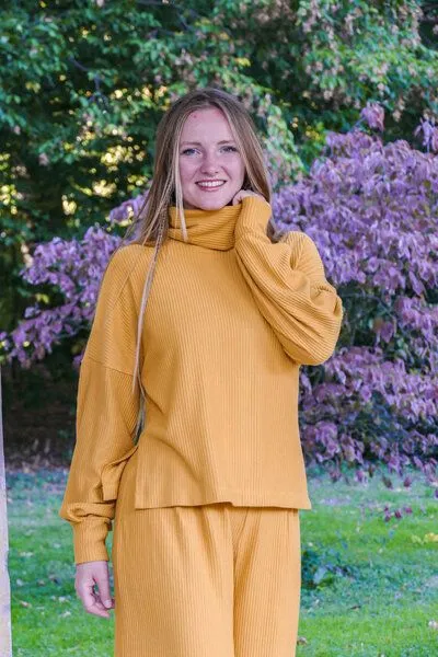 Vivien Joy Vivien Joy Schlichter Rollkragenpullover - Aila Basic Pulli, Amber (gelb), – Produktbild 2 von 4