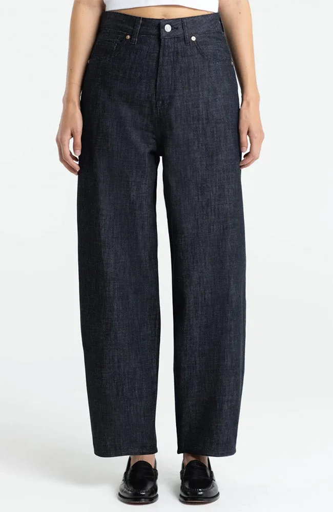 Kings Of Indigo Kings of Indigo Damen vegan Jeans Leila Suse Trocken Dunkelblau, Extra dunkelblau, – Produktbild 1 von 2