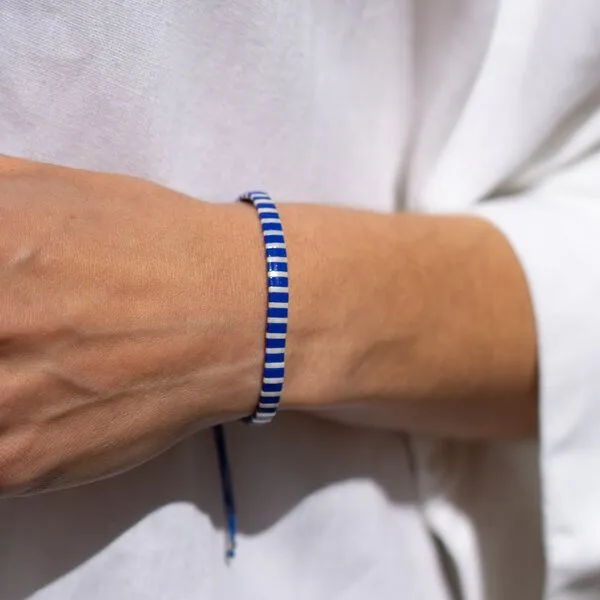 juni juni Gestreiftes Perlenarmband "Coco" im Breton Stil, Blau, – Produktbild 1 von 6