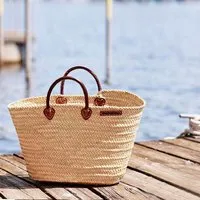 NATUREHOME NATUREHOME Palmblatt Korb - Großer Einkaufskorb mit Ledergriff, Handgefertigt aus Naturmaterial, Strandtasche & Shopper für Markt und Urlaub – Produktbild 1 von 2