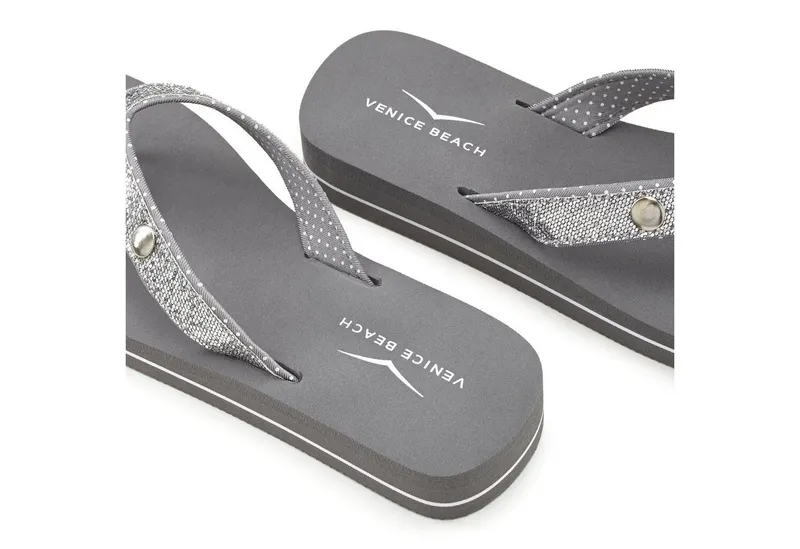 VENICE BEACH VENICE BEACH Sandale, Badeschuh, Badelatsche, Flip Flop, Badeschlappe, Pantolette Badezehentrenner Zehentrenner mit wasserabweisender und leichter Sohle VEGAN, Grau, – Produktbild 5 von 5