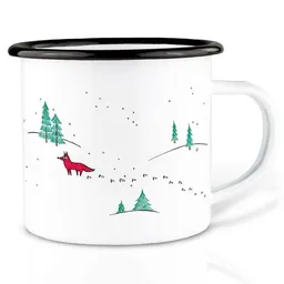 LIGARTI Emailletasse »Winterfüchse« von LIGARTI | 300 oder 500 ml | handveredelt in Deutschland | Cup, Kaffeetasse, Emaillebecher, Camping Becher – Produktbild 1 von 1