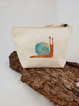 MelaDi Meladi Accessoire-Tasche aus Biobaumwolle - Größe S Schnecke – Produktbild 1 von 1