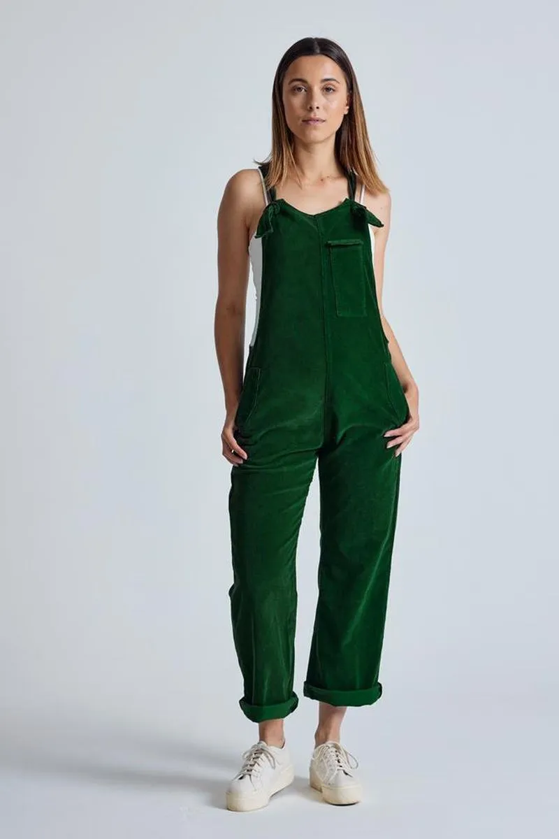 Flax and Loom Flax and Loom Damen vegan Latzhose Corduroy Mary Lou Winter Grün, Dunkelgrün, – Produktbild 1 von 2