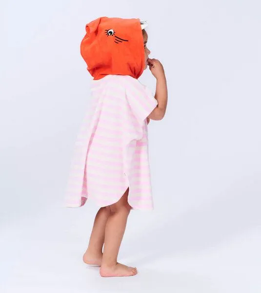 Sense Organics & friends in cooperation with GARY MASH Sense Organics & friends in cooperation with GARY MASH Badeponcho mit Haifisch-Kapuze aus Bio-Baumwolle, Rosa, – Produktbild 4 von 4