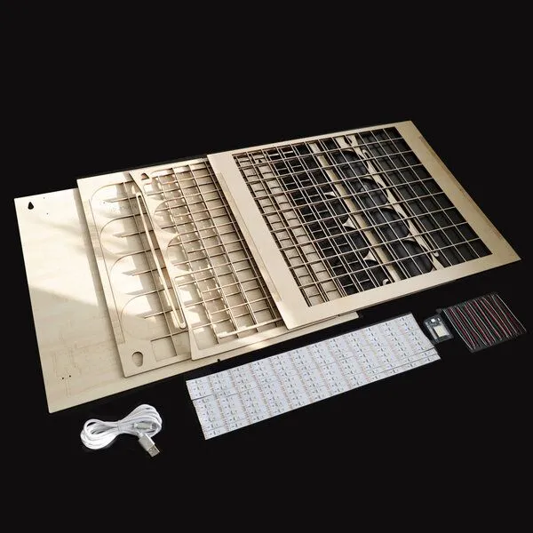 build-yours build-yours Bausatz WordClock Jupiter Dark Forest - Bau dir deine Wortuhr – Produktbild 4 von 4