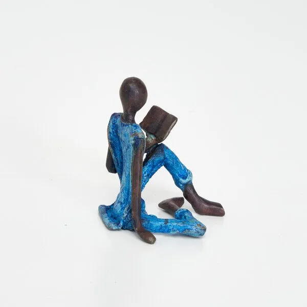 Moogoo Creative Africa Moogoo Creative Africa Bronze-Skulptur "L' enfant au livre" by Soré | Kind mit Buch | 8 cm, Blau, – Produktbild 4 von 4