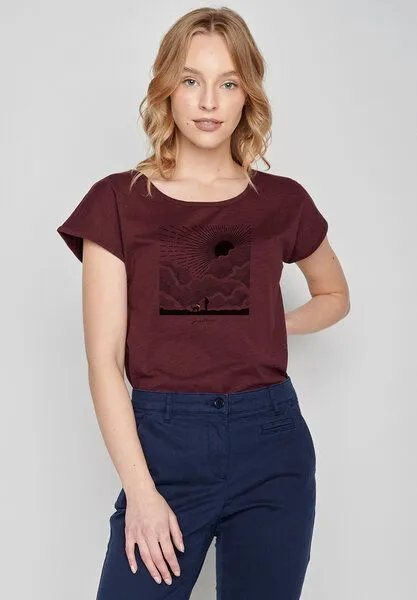 GreenBomb GREENBOMB Nature Buddies Cool - Sportliches T-Shirt aus Bio-Baumwolle / hochwertiger Print / GOTS / Fair & Vegan, Rot (samtener regen), – Produktbild 2 von 4