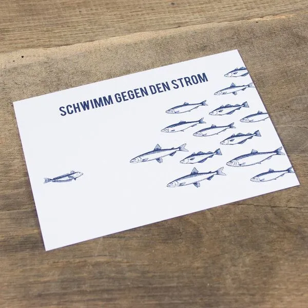 Bow & Hummingbird Bow & Hummingbird Postkarte Gegen den Strom – Produktbild 2 von 2