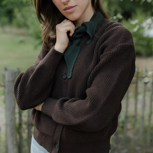 NORDLICHT NORDLICHT Grobstrick Rundhals Cardigan aus 100% Baumwolle ROMY, Braun, – Produktbild 2 von 4