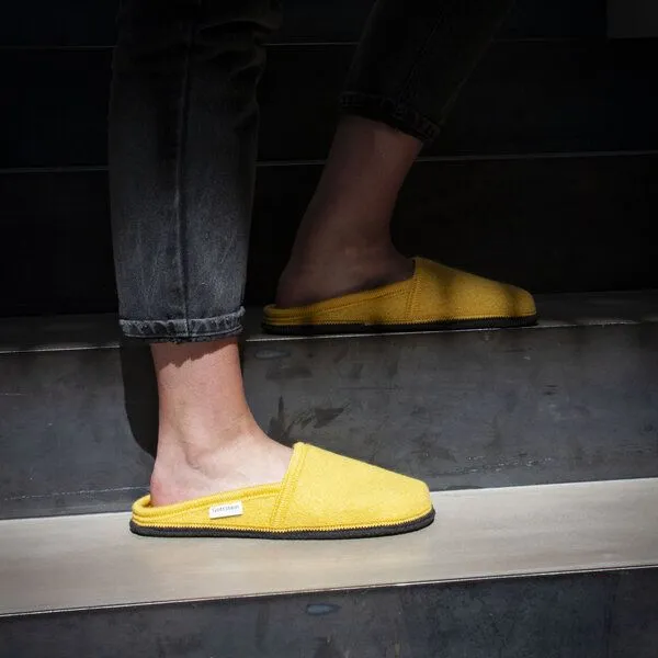 Gottstein Gottstein Filz-Hausschuh Villach - Pantoffel für Damen & Herren aus 100% Schurwolle, Gelb, – Produktbild 2 von 4