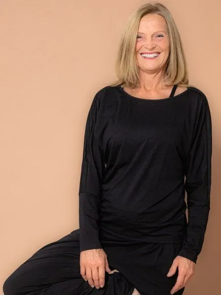 nice to meet me nice to meet me Cover Up mit TENCEL Lyocell, Deep black, – Produktbild 2 von 4