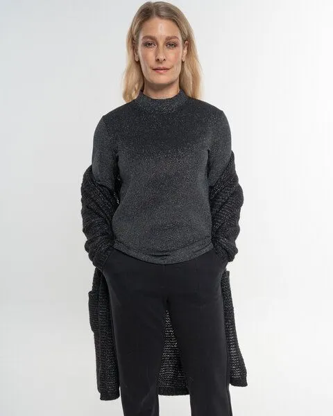 Alma & Lovis Alma & Lovis Turtleneck Glitzer-Shirt in Waffelpiqué aus Organic Cotton | Pearl Turtle, Raven (schwarz), – Produktbild 2 von 4