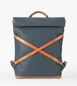 aunts & uncles aunts & uncles Japan Yokohama Rolltop Rucksack mit 13" Notebookfach cosmic void – Produktbild 1 von 1