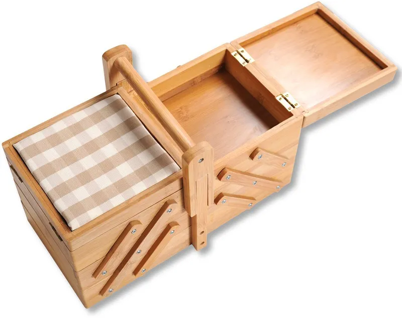 Kesper Kesper Nähkästchen mit 6 Fächern und 2 Nadelkissen (1 St), FSC®-zertifizierter Bambus, Braun, – Produktbild 4 von 5
