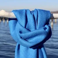 Schönes aus Indochina Schönes aus Indochina Upcycling Baumwollschal handgewebt und fair gehandelt – Produktbild 1 von 1