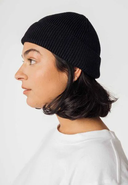 MELA MELA Kurze Rippstrick Mütze RAFI, Schwarz, – Produktbild 3 von 4