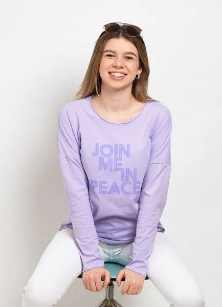 SPARKLES OF LIGHT SPARKLES OF LIGHT Yoga Shirt | JOIN ME IN PEACE, Lila, – Produktbild 1 von 2