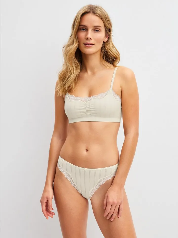 CALIDA CALIDA Slip Etude Toujours Nadelstreifen-Optik, florale Spitze, Regular-Cut, Jacquard, elastisch, Beige, – Produktbild 5 von 5