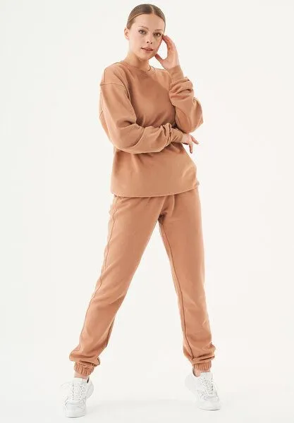 ORGANICATION ORGANICATION ESSENTIALS-BELLO-Unisex Soft Touch Sweatshirt aus Bio-Baumwolle, Light brown, – Produktbild 2 von 3
