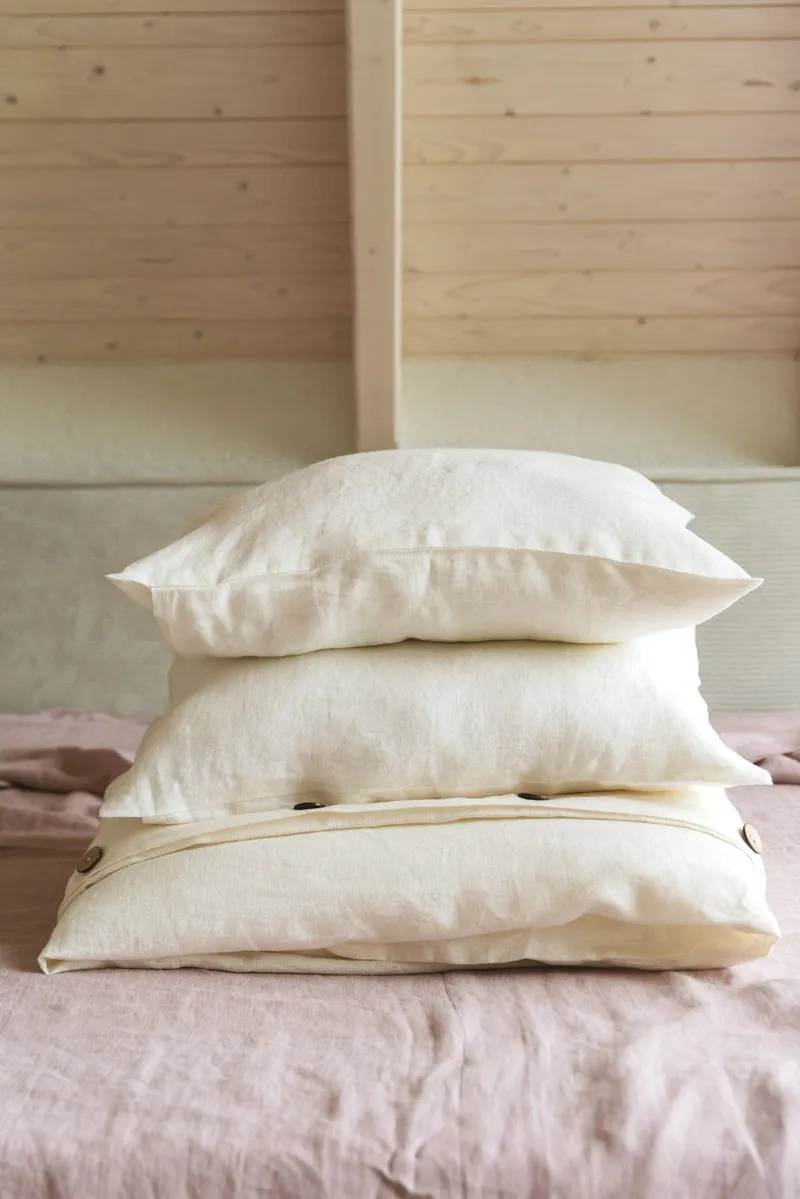 AmourLinen AmourLinen unisex vegan Set Bettwäsche Weiß, Weiß, – Produktbild 1 von 2