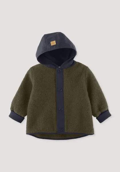 hessnatur hessnatur Wollfleece-Jacke mit Patch aus Bio-Merinowolle, Vintage oliv, – Produktbild 1 von 4