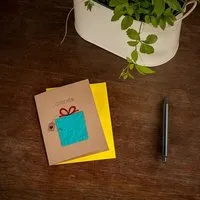 Die Stadtgärtner Die Stadtgärtner Klappkarte mit Gutschein | Gutscheinkarte mit Wildblumen in Saatpapier – Produktbild 1 von 1