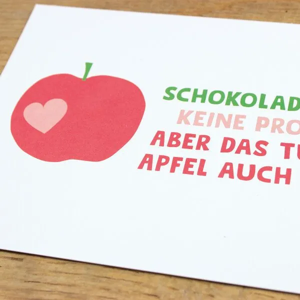 Bow & Hummingbird Bow & Hummingbird Postkarte "Schokolade löst keine Probleme" aus Recyclingpapier – Produktbild 2 von 2