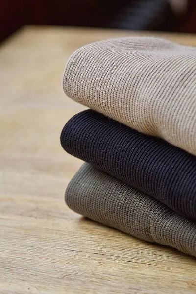About Companions About Companions Entspannter Reißverschluss-Pullover NOAM aus schwerem Bio-Baumwoll-Ripp, Natur (eco 4rib sand), – Produktbild 4 von 4