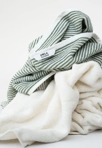 MELA MELA Handtuch Style TANVI Stripes aus 100% Bio-Baumwolle, Herbal green gestreift, – Produktbild 5 von 6