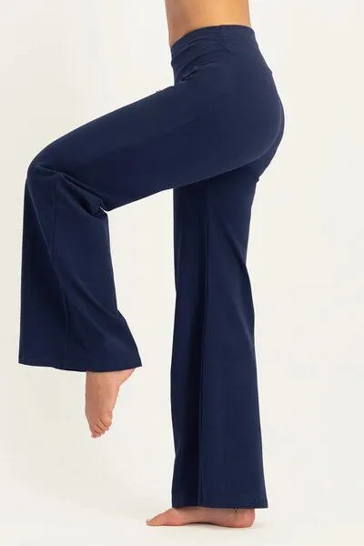 Urban Goddess Urban Goddess Maeve weite Yogahose mit Midwaist, Midnight (dunkelblau), – Produktbild 2 von 4