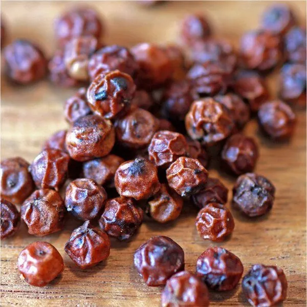 BAGHI BAGHI Kampot Pfeffer rot ganz/ single origin Kambodscha – Produktbild 4 von 4