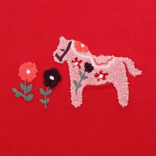 Enfant Terrible Enfant Terrible Shirt, Bouclé pferdestickerei burnt red, – Produktbild 2 von 3