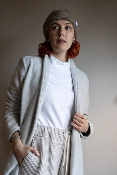 Ecostories Ecostories Cardigan Kuschelwerk aus 100% Biobaumwollfleece, Hellgrau, – Produktbild 1 von 3