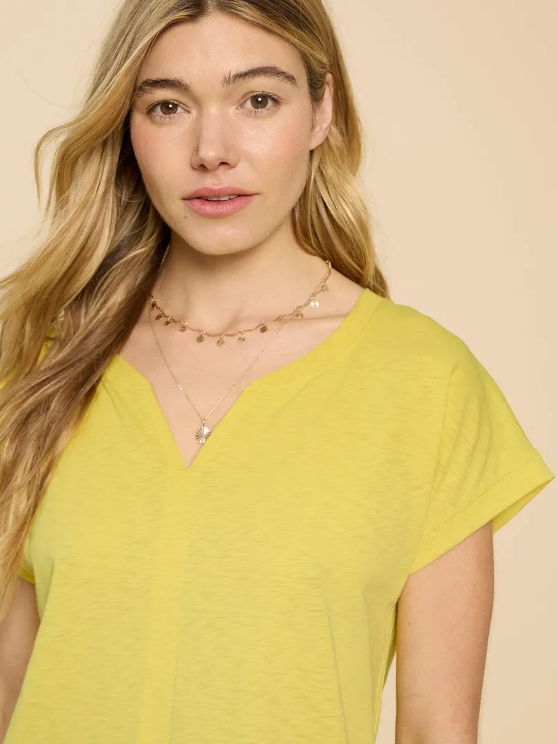 White Stuff Nelly T-Shirt mit Keilausschnitt - 52, Gelb, – Produktbild 2 von 4