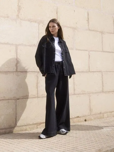 WOTE WOTE Black Denim Overshirt aus Bio-Baumwolle, Schwarz, – Produktbild 2 von 2