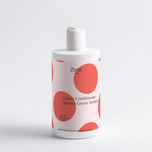 Zero Skin Zero Skin Glanz Conditioner, Smoky Green Vetiver - 370 ml mit Panthenol, Betaine, Weizenprotein & Avocadoöl – für trockene Spitzen, weniger Spliss & leichte Kämmbarkeit – Produktbild 1 von 4