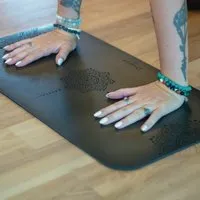 Divasya Divasya Yoga Pad "professional grip" | extra breit & lang – Produktbild 1 von 1
