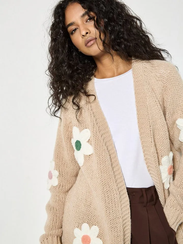 Apricot Apricot Cardigan 3D-Gänseblümchen-Strickjacke aus grobem Strick Blumenapplikation, Grau, – Produktbild 3 von 5