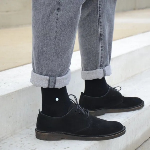 wysf. | what you stand for. wysf. | what you stand for. Socken, Piqué Strick mit Knopf, Bio-Baumwoll-Mix, Schwarz, – Produktbild 3 von 4