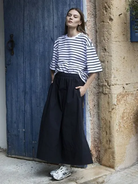 WOTE WOTE Damen Oversized Streifen T-Shirt aus Bio-Baumwolle, Schwarz-weiß, – Produktbild 2 von 2