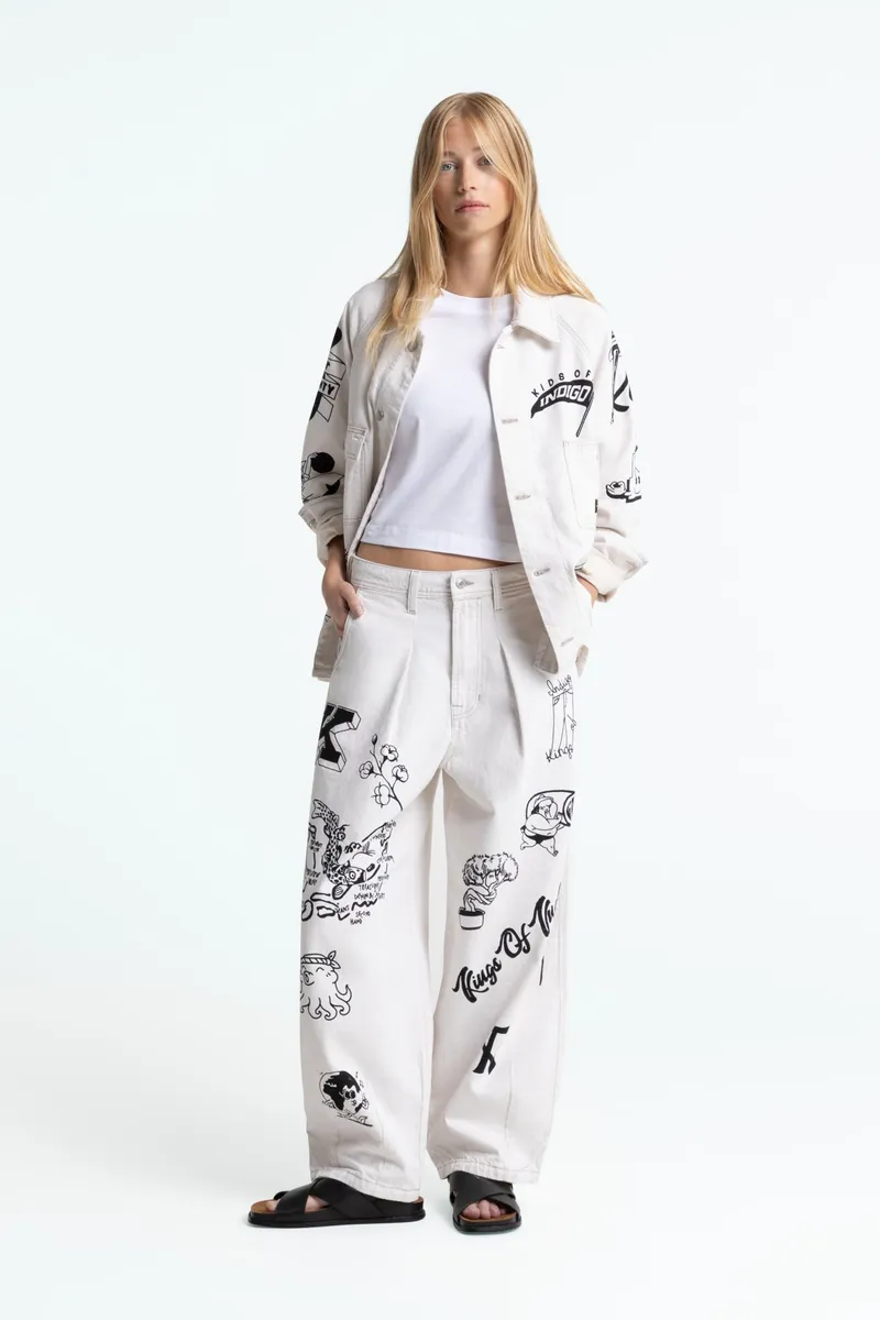 Kings Of Indigo Kings of Indigo Herren vegan Hose Kimmy Amsterdam Scribble Weiß, Weiß, – Produktbild 2 von 2